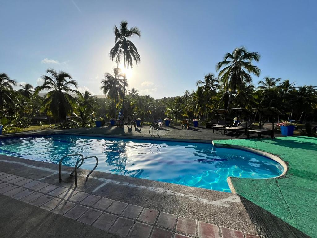 Piscina y zona de camping de Camping Castilletes Parque Tayrona, cerca de playa Castilletes